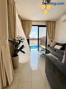 Villa ILIOS Cozy 2BR with Pool - Image 3