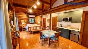 Farmstay in the Woods at Cedrus Farms - Image 1
