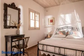 VILLA IN PIETRA Kalamaras - Image 3