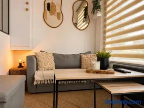 Studio premium, à 50m du Lac d'Ardres avec terrasse - Image 3