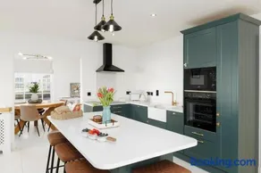 Makeny Cottage at Golf village Lough Erne resort - Image 2
