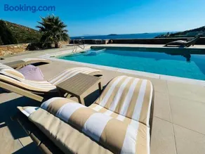 ELIA PRIVILEGED SUITES Andros ΑΝΔΡΟΣ - Image 3