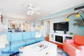 Sea Colony Ocean 3rd floor condo with free WiFi shared sauna & pool - Image 4