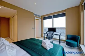 Luxury 360 Penthouse with gym & parking - Image 3