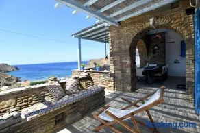Tinos Traditional Sea Side Villa - Image 2