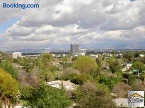 Private Room View Gated 2Acre Estate - Female Share Indoor - Men Share Outdoor - BB - Image 3
