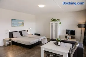 Strand Appartementen Wemeldinge - Image 3
