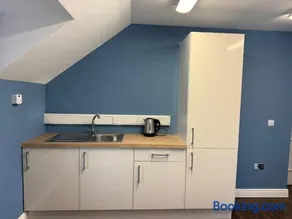 Apartment 11 Lucas Lane - Image 3