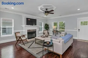 The Palmetto Pad - Close to DT - Image 5