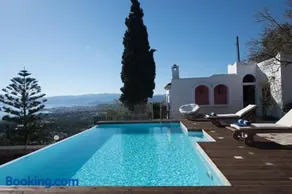 Villa with a Character Mirabello Suites - Image 4