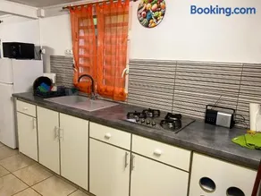 Studio charmant avec vue sur la mer à Capesterre-Belle-Eau de 35 m² - Image 3