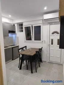 Deluxe apartment by the sea - Image 2