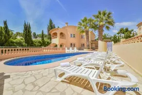Villa Navacerrada - PlusHolidays - Image 1