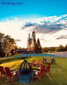 FOUR Nature Resort - Image 2