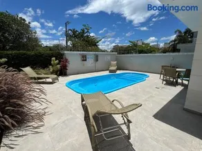 Apto amplo em Jurerê com piscina e próximo a praia - Image 1