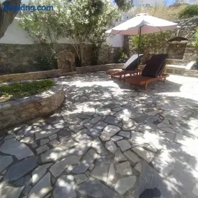 Πέτρινη αυλή, Αρμενιστης Ικαρια - Image 4