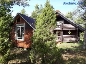 Pähkli Seaside Cottage with Cozy Outdoor Patio - Image 2