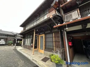 Kominka Hotel Hinataya- Self Check-in System宿場を眺める古民家宿 陽屋 - Image 2