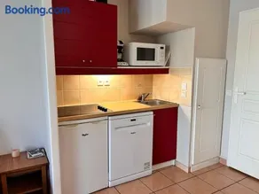 La Maison Tranquille at the Lake 1 Bedroom House - Image 2