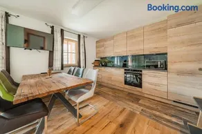 Dachstein West Apartments - Traumhafte Ferienwohnungen mit Garten und Terrasse - Image 1