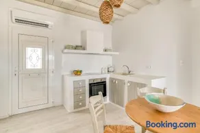 Cavos Paros Veranda, Sea-View Terrace & 2 Bedrooms - Image 3