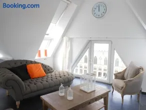 Holiday Home Ieper Market Square - Image 2