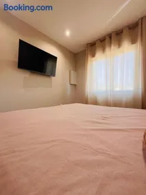 VILLA CLIMATISÉ ENTIÈREMENt EQUIPÉ AVEC PISCINE - Image 2