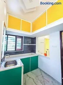 Antonio's Castle Service Apartment - Image 1