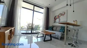 OpenSky Lux - Image 1
