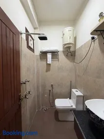 Tora House - Image 3