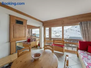 Appartement spacieux pour 6, proche pistes, parking et wifi - Image 2