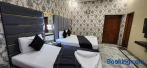 Red Fort Hotel Gulberg - Image 2