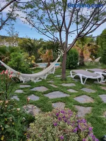 La Placeta Guesthouse - Image 1
