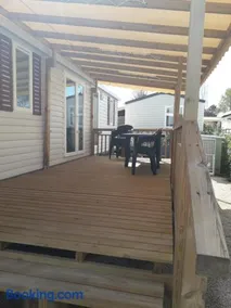 Mobilhome beaux volumes ES40 - Image 1
