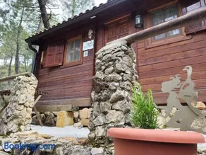 Cabaña los chorros - Image 1