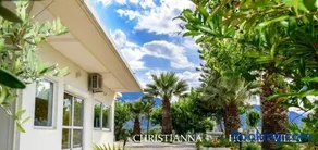 Christianna House -Villa - Image 3