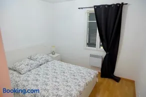 Appartement dans résidence au calme - Image 4