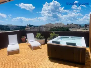 Bluemoon Sardinia Roof Garden Jacuzzi - Image 2