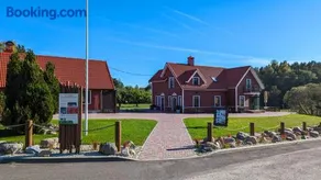 Reiu Holiday Centre - Image 1