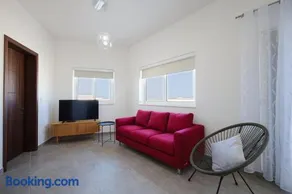 Cosy 1 BD Penthouse in Bugibba - Corner Terrace with Sea Views - Image 1