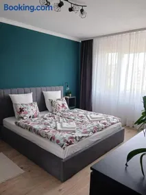 Budapest Fast Downtown Access Apartment II & Free Parking - Image 1