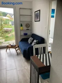 Privates Appartement mit Terrasse Nähe Basel in Leymen Tramstation Hunde willkommen - Image 1