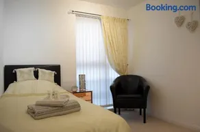Airdrie Apartments - Image 3