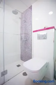 Modern Designer Apartment Taurito - Image 5