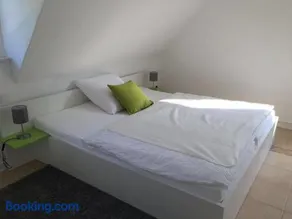 Top Wohnung in ruhiger Lage! - Image 3