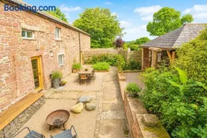 Stonethwaite Barn, Dalston - Image 1