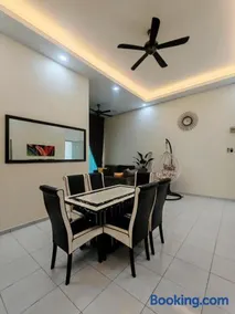 Cozy CR Homestay Nilai Pajam with Netflix WiFi - Image 5