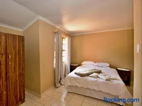 Brandberg White Lady Lodge - Image 5