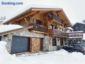 Chalet Mirage - Image 1