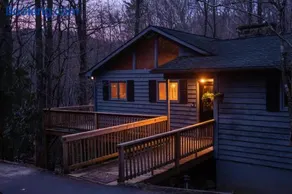 A Change in 'Altitude' - Sleeps 12 - Hot Tub - Image 3